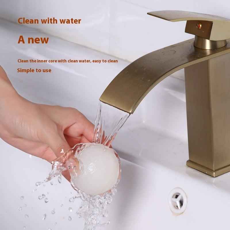 Reusable Pet Hair Remover Laundry Ball — Self-Cleaning Sticky Gel Roller for Cat & Dog Fur on Clothes, Furniture & Washing Machine | Eco-Friendly Lint Roller Alternative